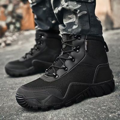 Botas tácticas de camuflagem de topo médio absorventes de suor respiráveis Sapatos de combate de grande porte