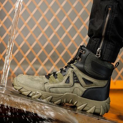 Botas de segurança de microfibra resistentes com sola de borracha e dedos de aço para proteção no ambiente de trabalho
